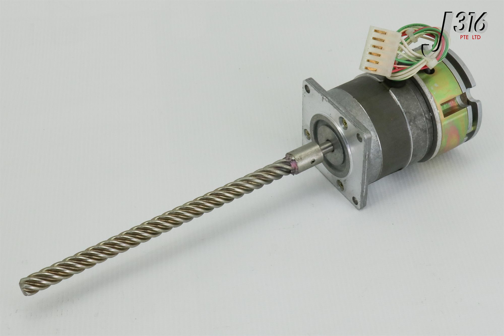 21754 SUPERIOR ELE SLO-SYN STEPPING MTR W/ BALL SCREW M061-LF-517